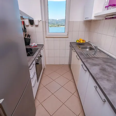 Dani Apartment
