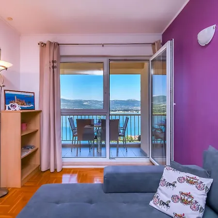 Dani Apartment